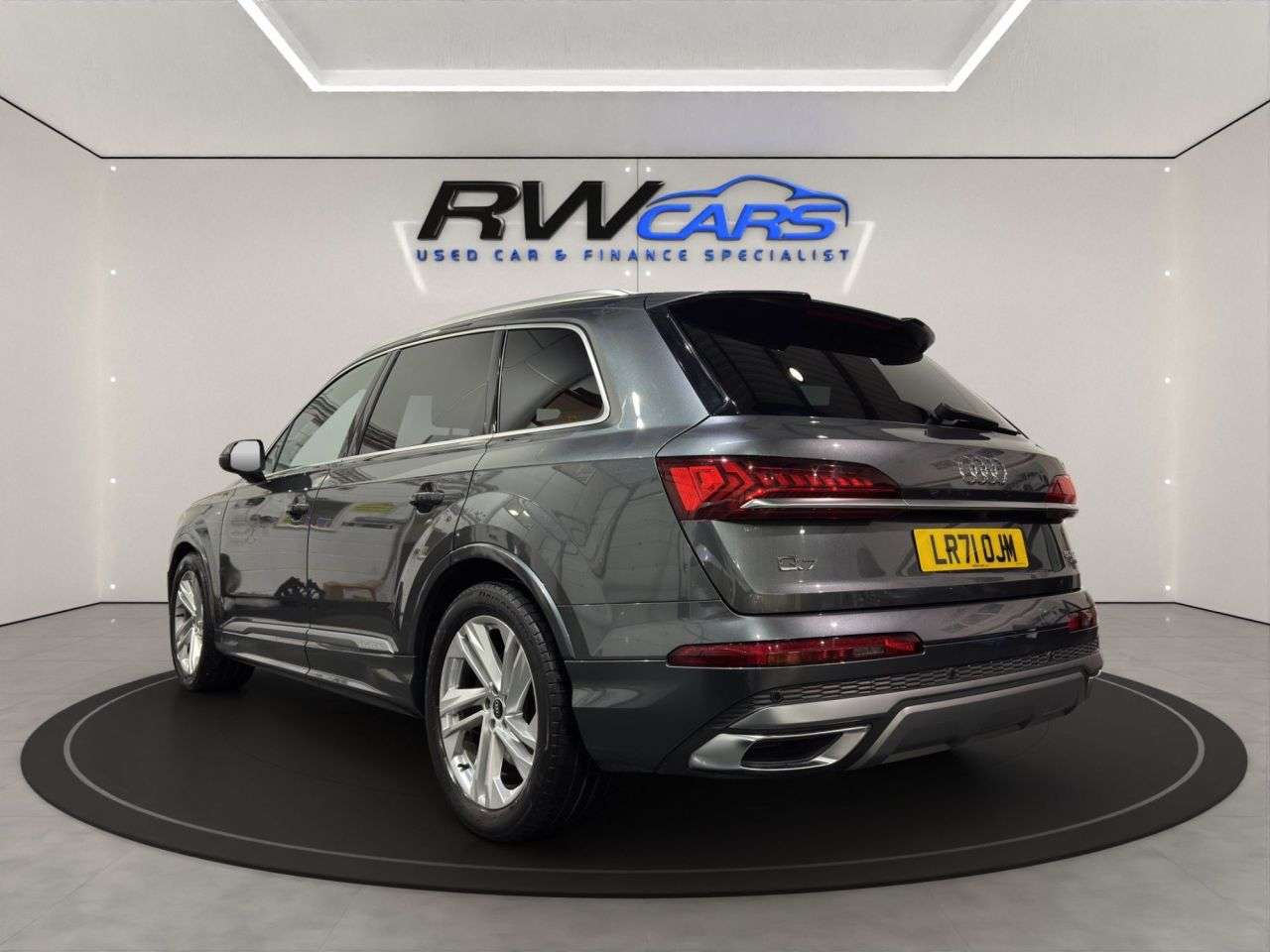 2021 AUDI Q7 2021 AUDI Q7