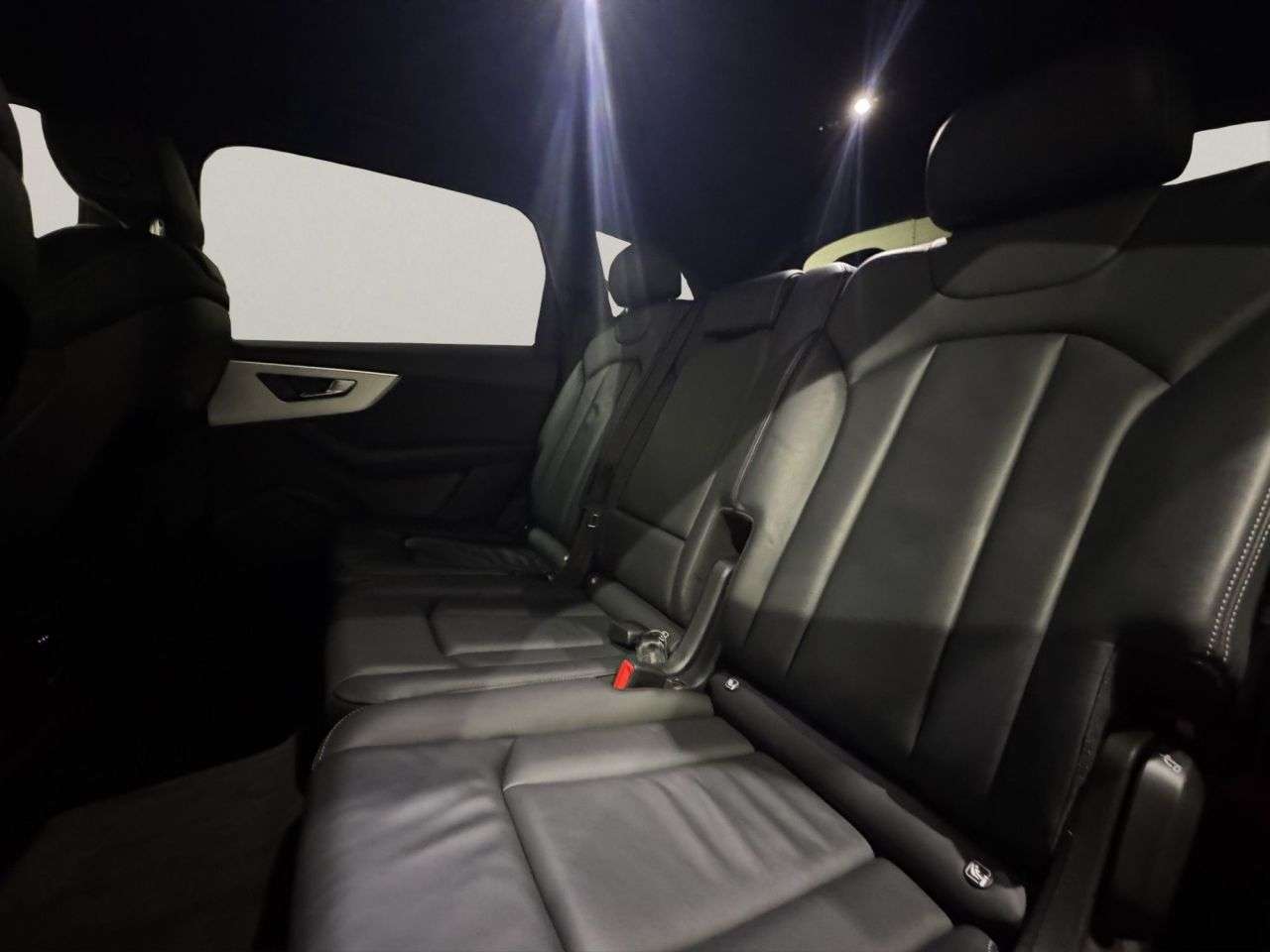 2021 AUDI Q7 2021 AUDI Q7