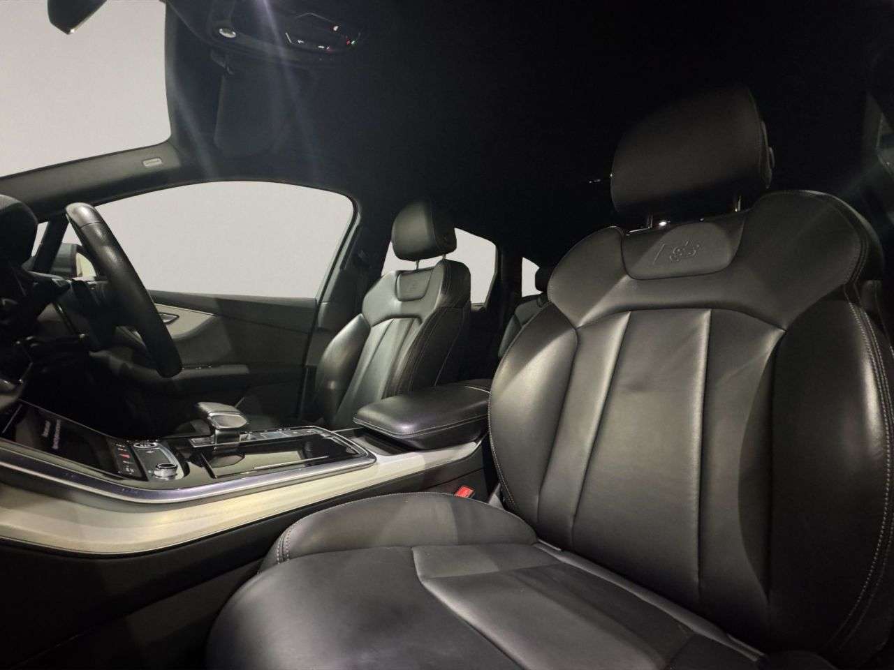 2021 AUDI Q7 2021 AUDI Q7