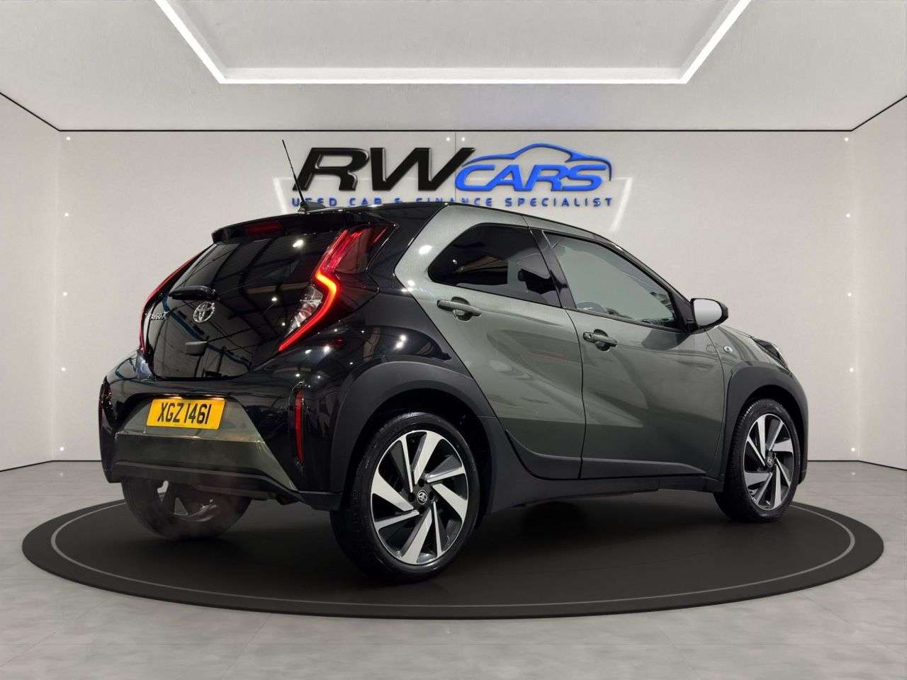 2022 TOYOTA AYGO X 2022 TOYOTA AYGO X