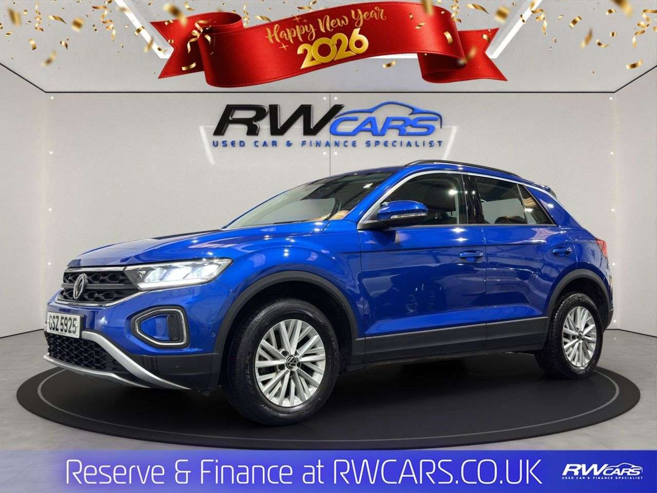 A 2022 VOLKSWAGEN T-ROC 1.0 TSI Life SUV 5dr Petrol Manual Euro 6 (s/s) (110 ps) A 2022 VOLKSWAGEN T-ROC 1.0 TSI Life SUV 5dr Petrol Manual Euro 6 (s/s) (110 ps)