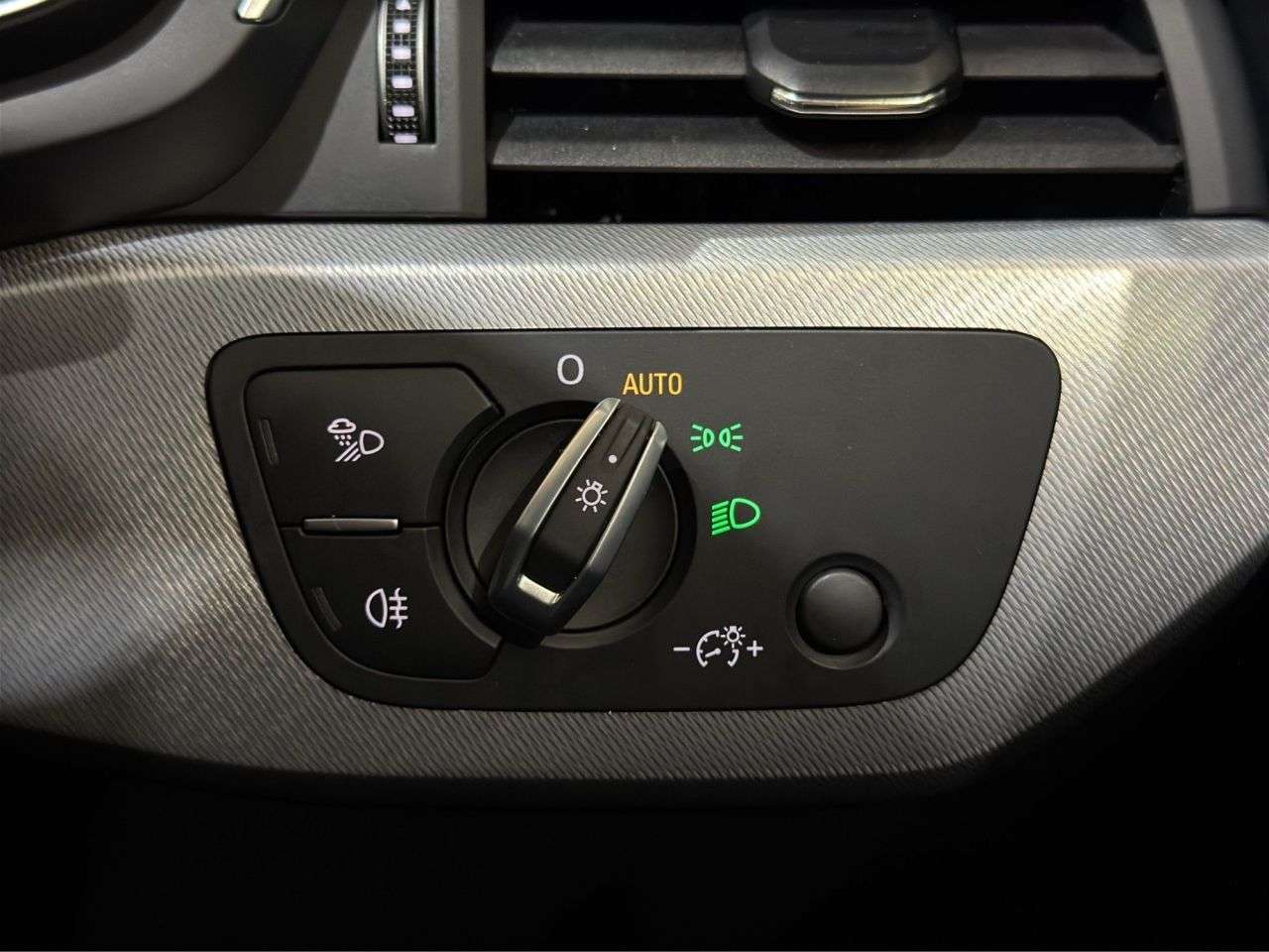 2022 AUDI A4 2022 AUDI A4