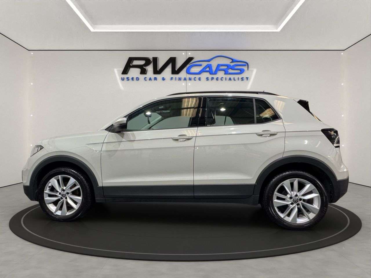 A 2022 VOLKSWAGEN T-CROSS 1.0 TSI SE SUV 5dr Petrol Manual Euro 6 (s/s) (95 ps) A 2022 VOLKSWAGEN T-CROSS 1.0 TSI SE SUV 5dr Petrol Manual Euro 6 (s/s) (95 ps)