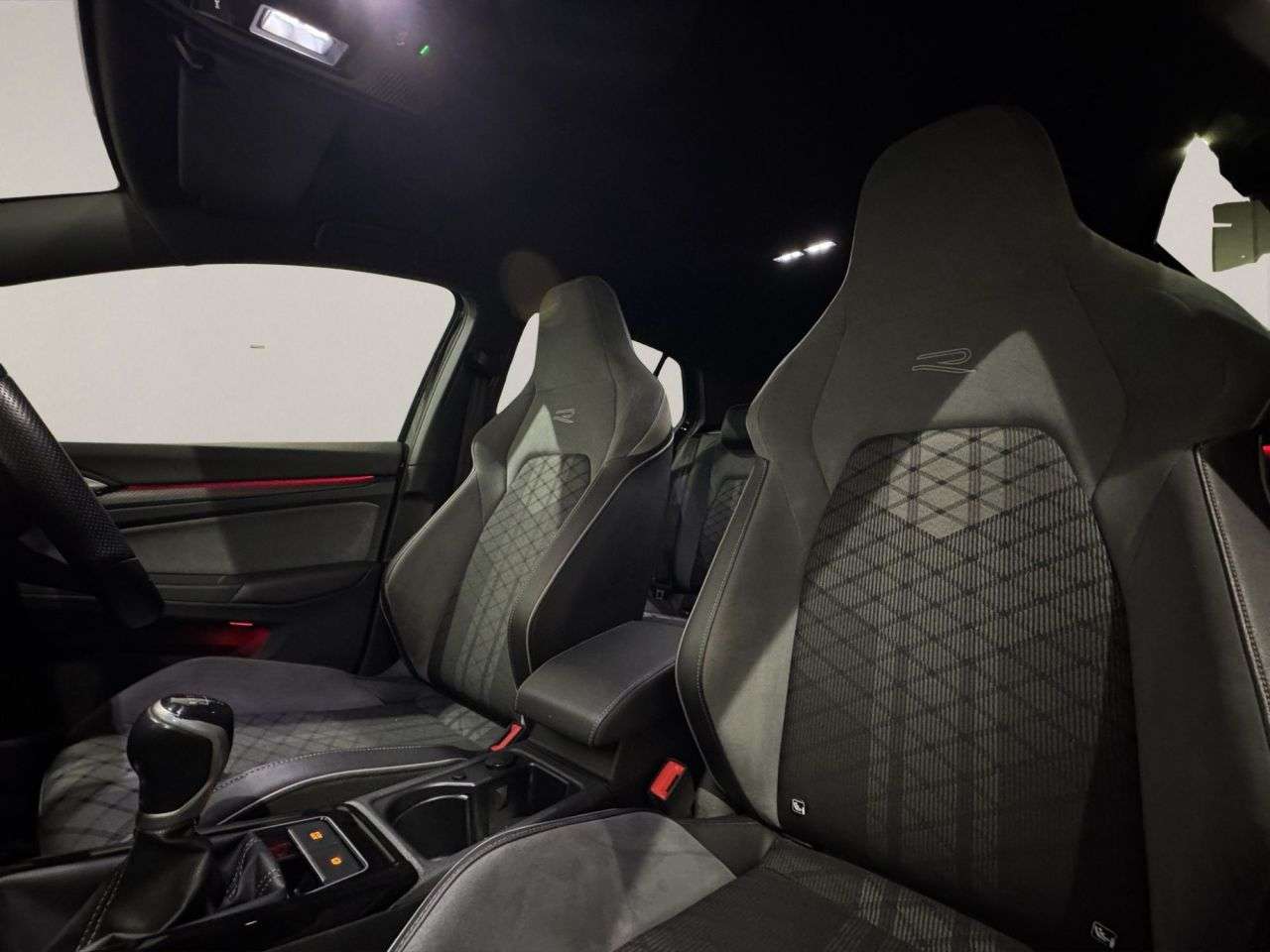 2022 VOLKSWAGEN GOLF 2022 VOLKSWAGEN GOLF