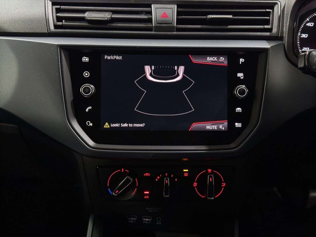 2020 SEAT ARONA 2020 SEAT ARONA