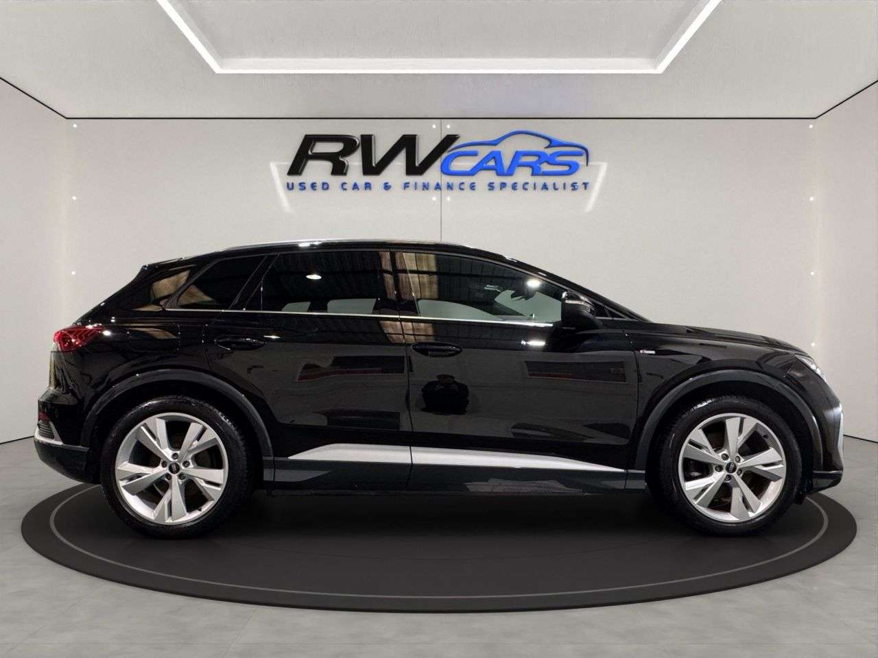 2022 AUDI Q4 E-TRON 2022 AUDI Q4 E-TRON