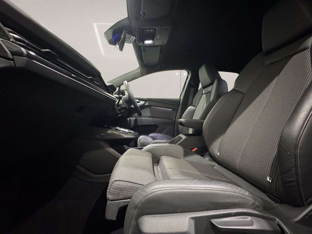 2022 AUDI Q4 E-TRON 2022 AUDI Q4 E-TRON