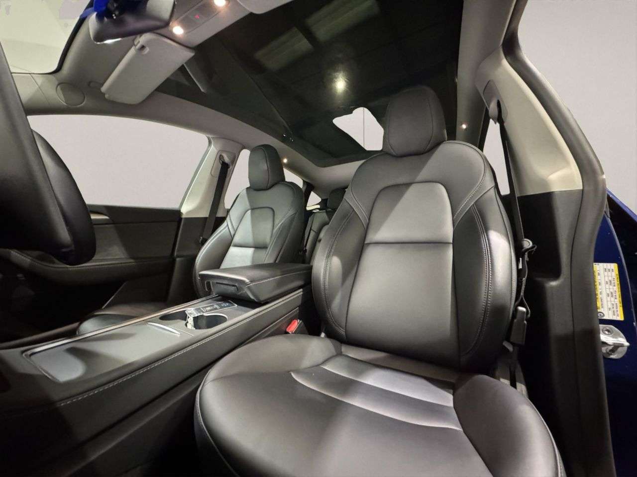 2022 TESLA MODEL Y 2022 TESLA MODEL Y