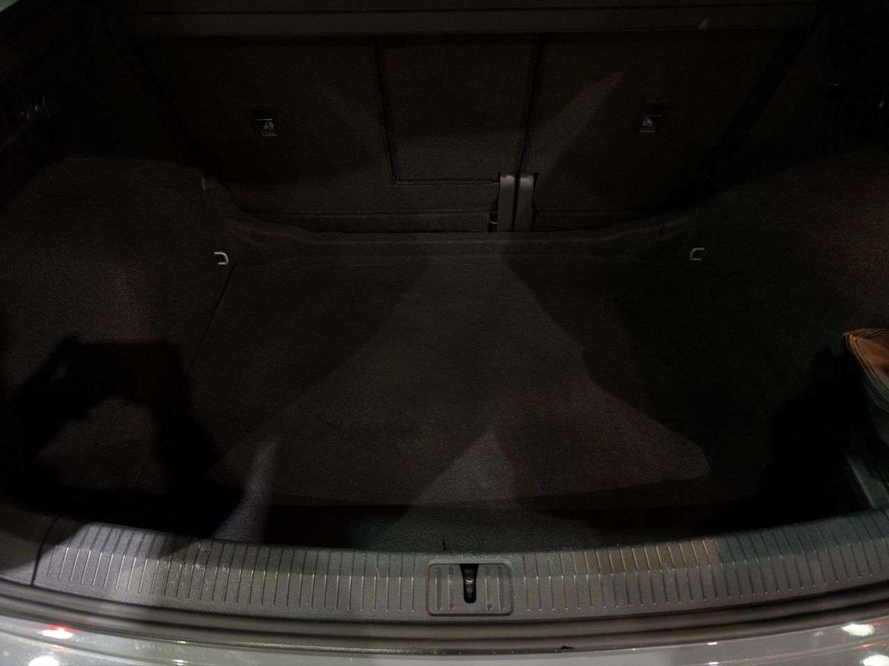 2021 VOLKSWAGEN TIGUAN 2021 VOLKSWAGEN TIGUAN