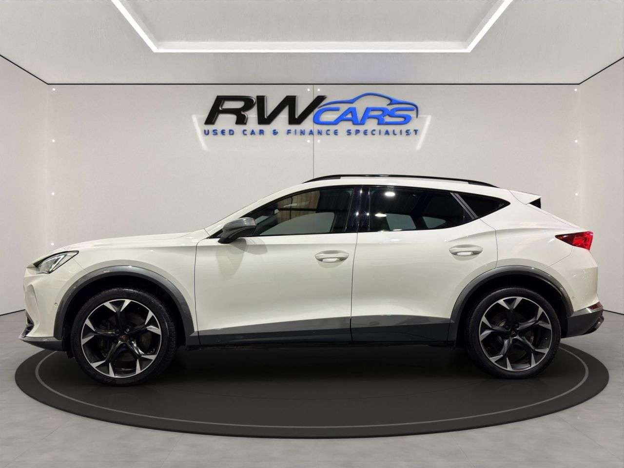 A 2021 CUPRA FORMENTOR 2.0 TSI VZ2 SUV 5dr Petrol DSG 4Drive Euro 6 (s/s) (310 ps) A 2021 CUPRA FORMENTOR 2.0 TSI VZ2 SUV 5dr Petrol DSG 4Drive Euro 6 (s/s) (310 ps)