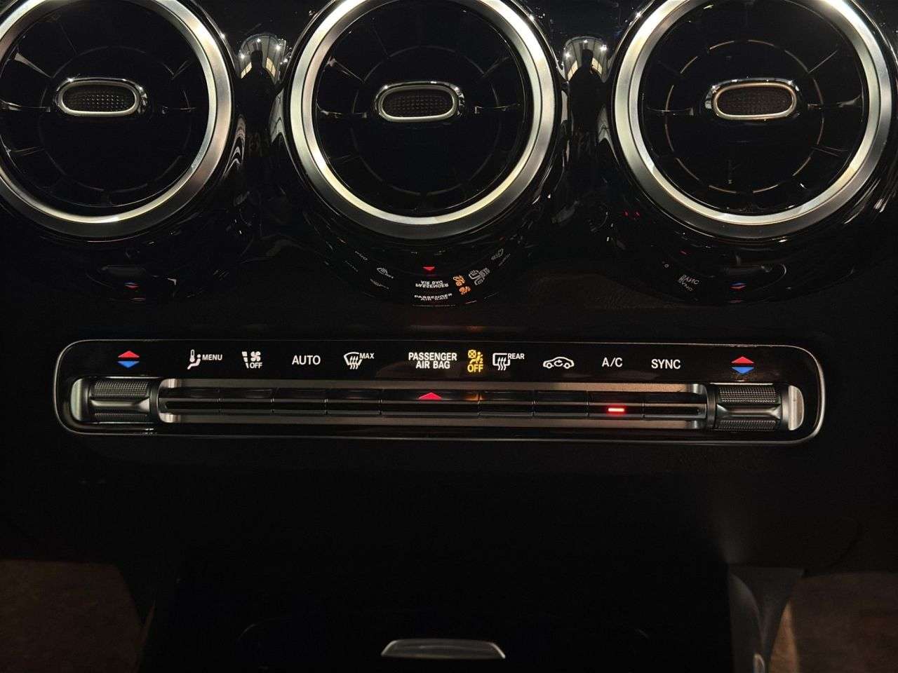 2021 MERCEDES-BENZ GLB 2021 MERCEDES-BENZ GLB