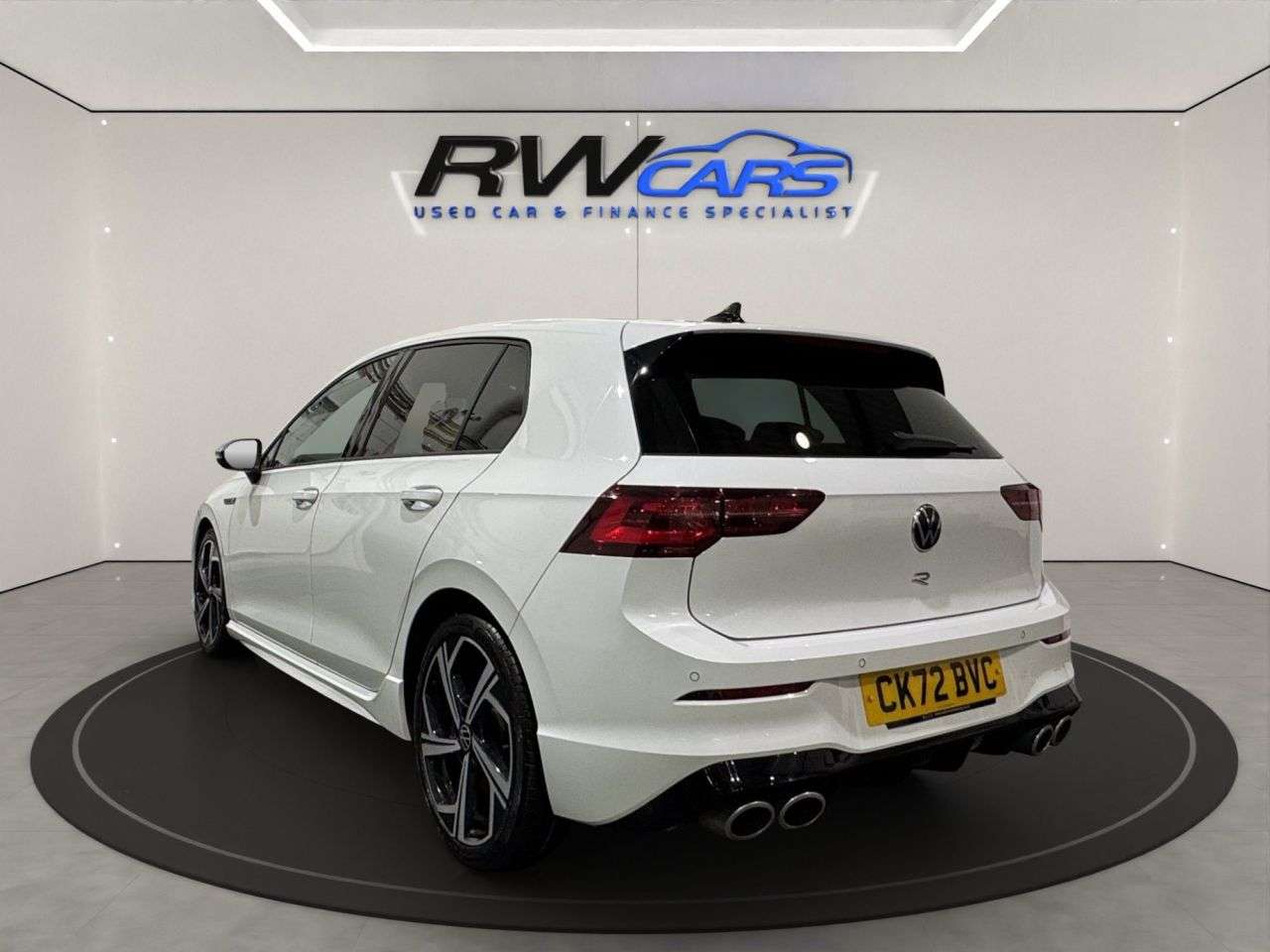 A 2022 VOLKSWAGEN GOLF 2.0 TSI R Hatchback 5dr Petrol DSG 4Motion Euro 6 (s/s) (320 ps) A 2022 VOLKSWAGEN GOLF 2.0 TSI R Hatchback 5dr Petrol DSG 4Motion Euro 6 (s/s) (320 ps)
