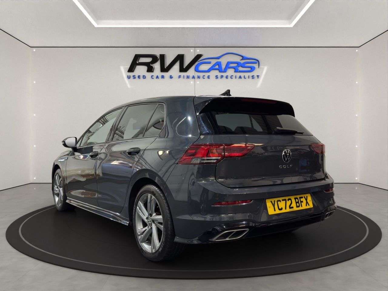 A 2022 VOLKSWAGEN GOLF 1.5 TSI R-Line Hatchback 5dr Petrol Manual Euro 6 (s/s) (130 ps) A 2022 VOLKSWAGEN GOLF 1.5 TSI R-Line Hatchback 5dr Petrol Manual Euro 6 (s/s) (130 ps)