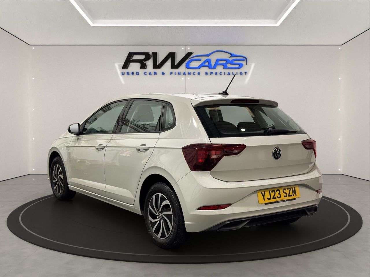 A 2023 VOLKSWAGEN POLO 1.0 EVO Life Hatchback 5dr Petrol Manual Euro 6 (s/s) (80 ps) A 2023 VOLKSWAGEN POLO 1.0 EVO Life Hatchback 5dr Petrol Manual Euro 6 (s/s) (80 ps)