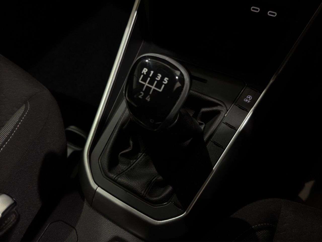 2023 VOLKSWAGEN POLO 2023 VOLKSWAGEN POLO