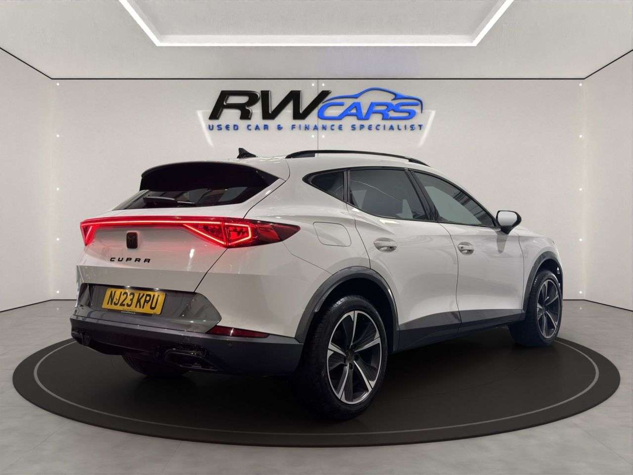 2023 CUPRA FORMENTOR 2023 CUPRA FORMENTOR