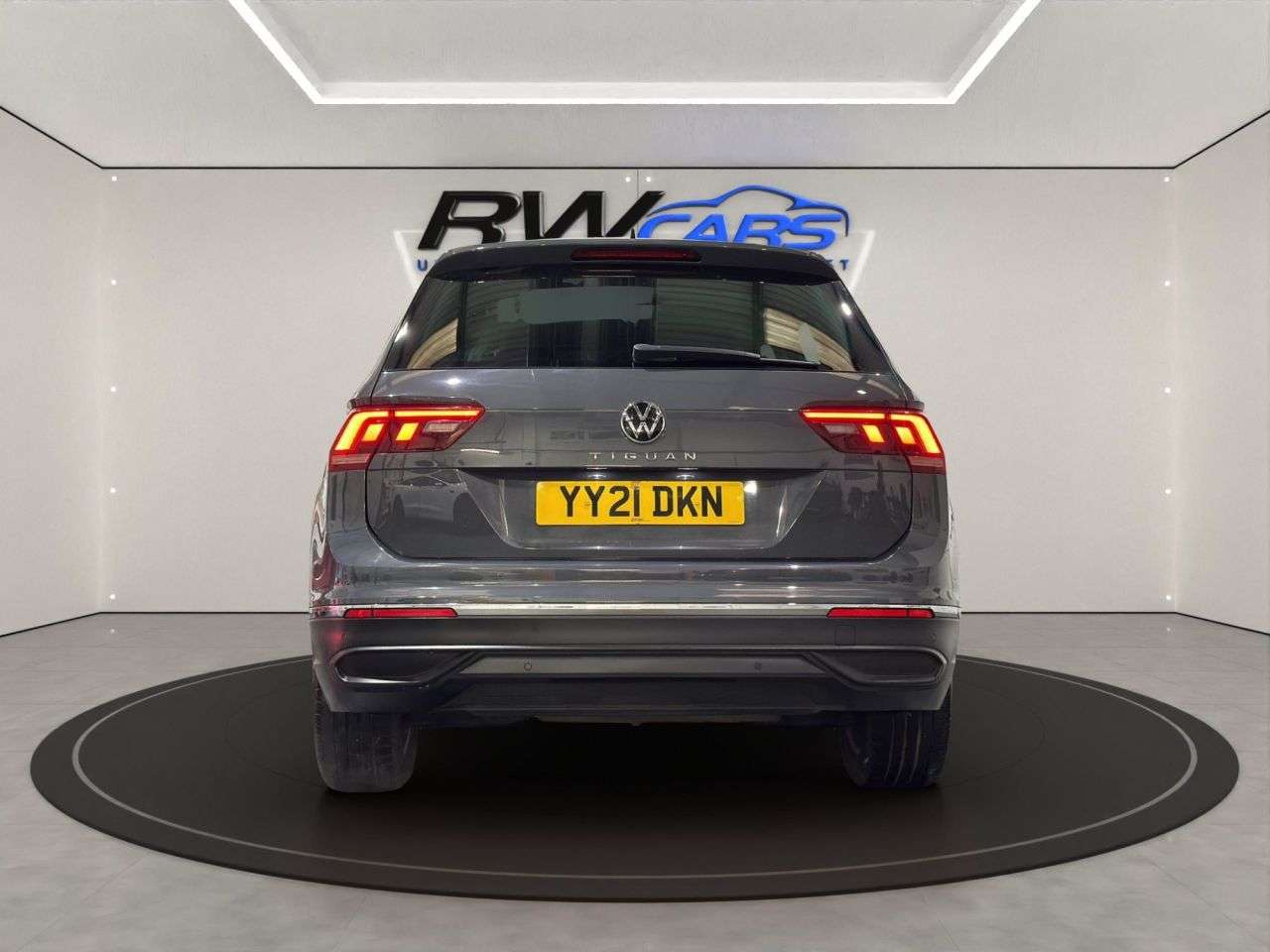 2021 VOLKSWAGEN TIGUAN 2021 VOLKSWAGEN TIGUAN