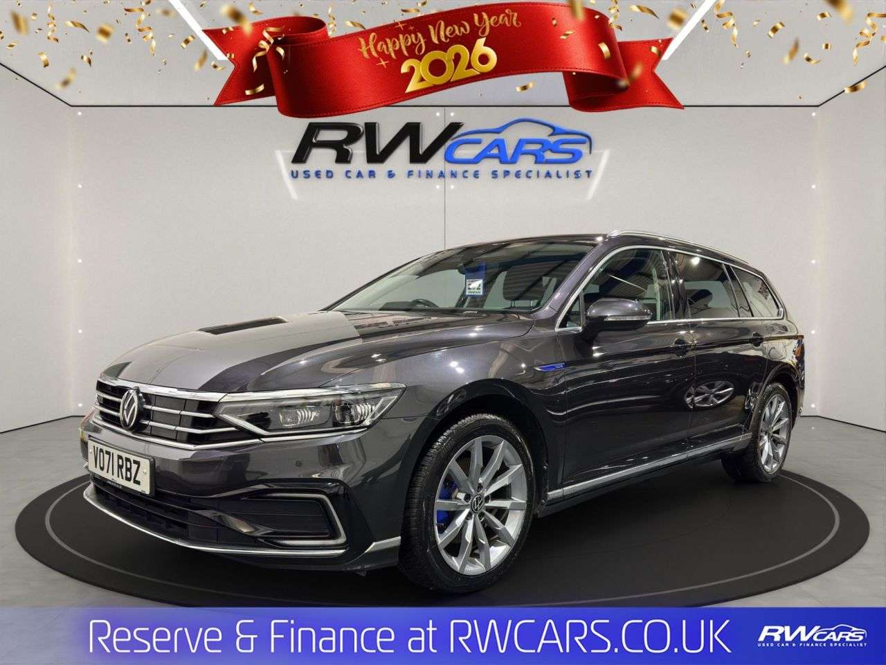 A 2021 VOLKSWAGEN PASSAT 1.4 TSI 13kWh GTE Advance Estate 5dr Petrol Plug-in Hybrid DSG Euro 6 (s/s) A 2021 VOLKSWAGEN PASSAT 1.4 TSI 13kWh GTE Advance Estate 5dr Petrol Plug-in Hybrid DSG Euro 6 (s/s)