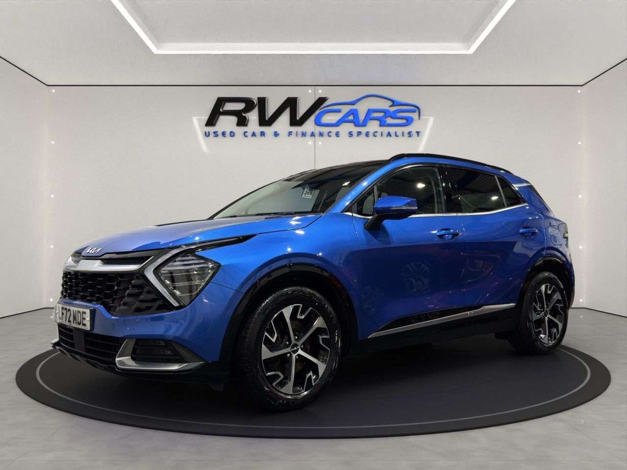 A 2022 KIA SPORTAGE 1.6 CRDi MHEV 4 SUV 5dr Diesel Hybrid DCT AWD Euro 6 (s/s) (134 bhp) A 2022 KIA SPORTAGE 1.6 CRDi MHEV 4 SUV 5dr Diesel Hybrid DCT AWD Euro 6 (s/s) (134 bhp)