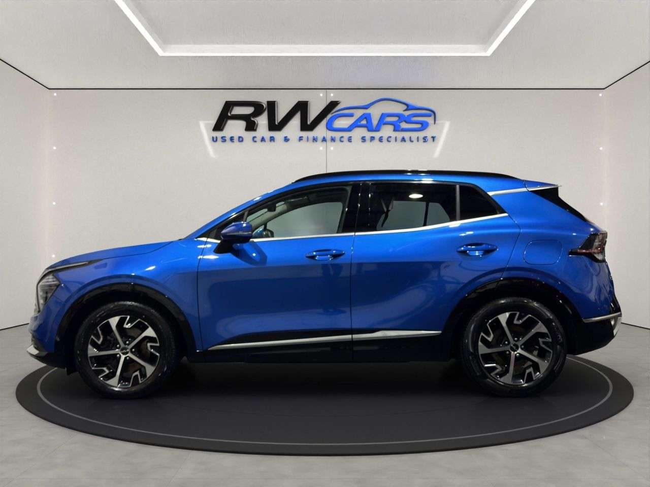 A 2022 KIA SPORTAGE 1.6 CRDi MHEV 4 SUV 5dr Diesel Hybrid DCT AWD Euro 6 (s/s) (134 bhp) A 2022 KIA SPORTAGE 1.6 CRDi MHEV 4 SUV 5dr Diesel Hybrid DCT AWD Euro 6 (s/s) (134 bhp)