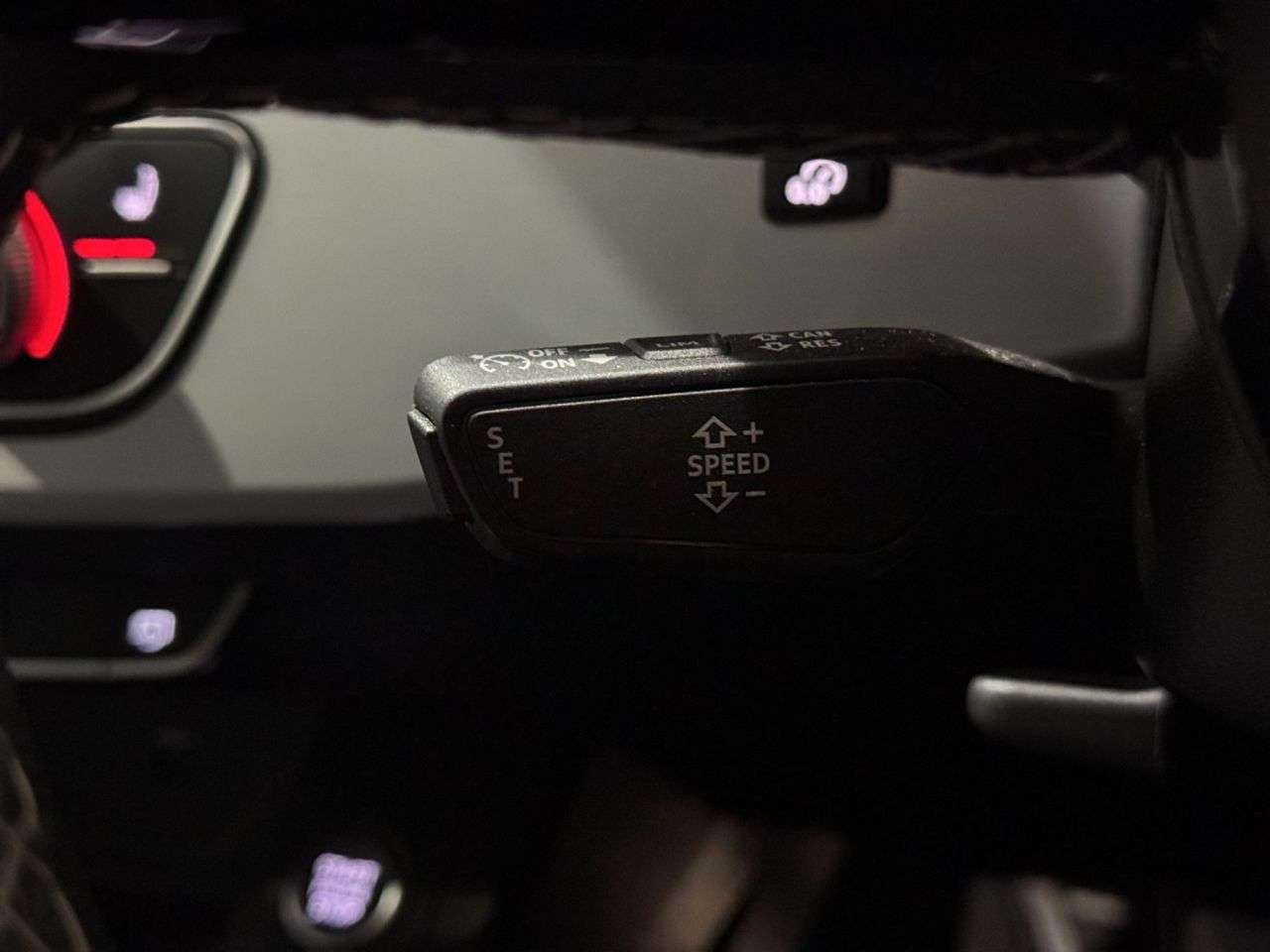 2023 AUDI A4 2023 AUDI A4