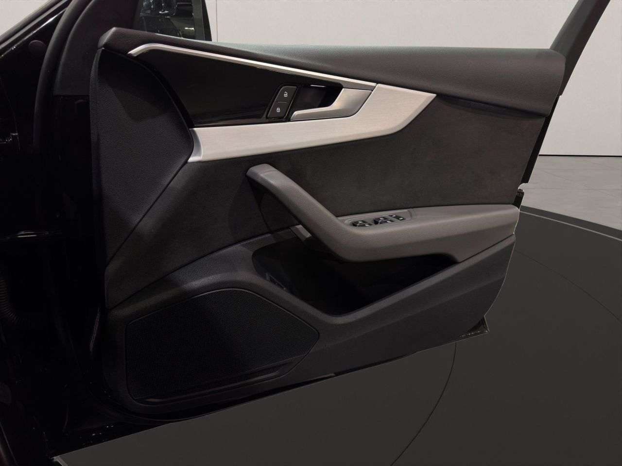 2023 AUDI A4 2023 AUDI A4