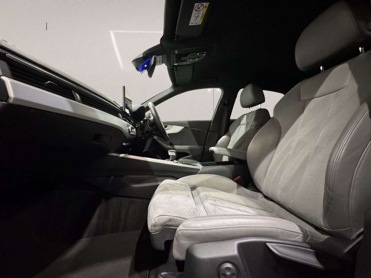 2023 AUDI A4 2023 AUDI A4