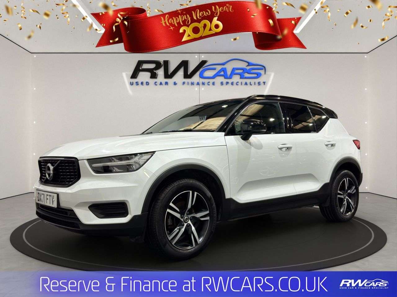 A 2021 VOLVO XC40 1.5 T3 R-Design SUV 5dr Petrol Manual Euro 6 (s/s) (163 ps) A 2021 VOLVO XC40 1.5 T3 R-Design SUV 5dr Petrol Manual Euro 6 (s/s) (163 ps)
