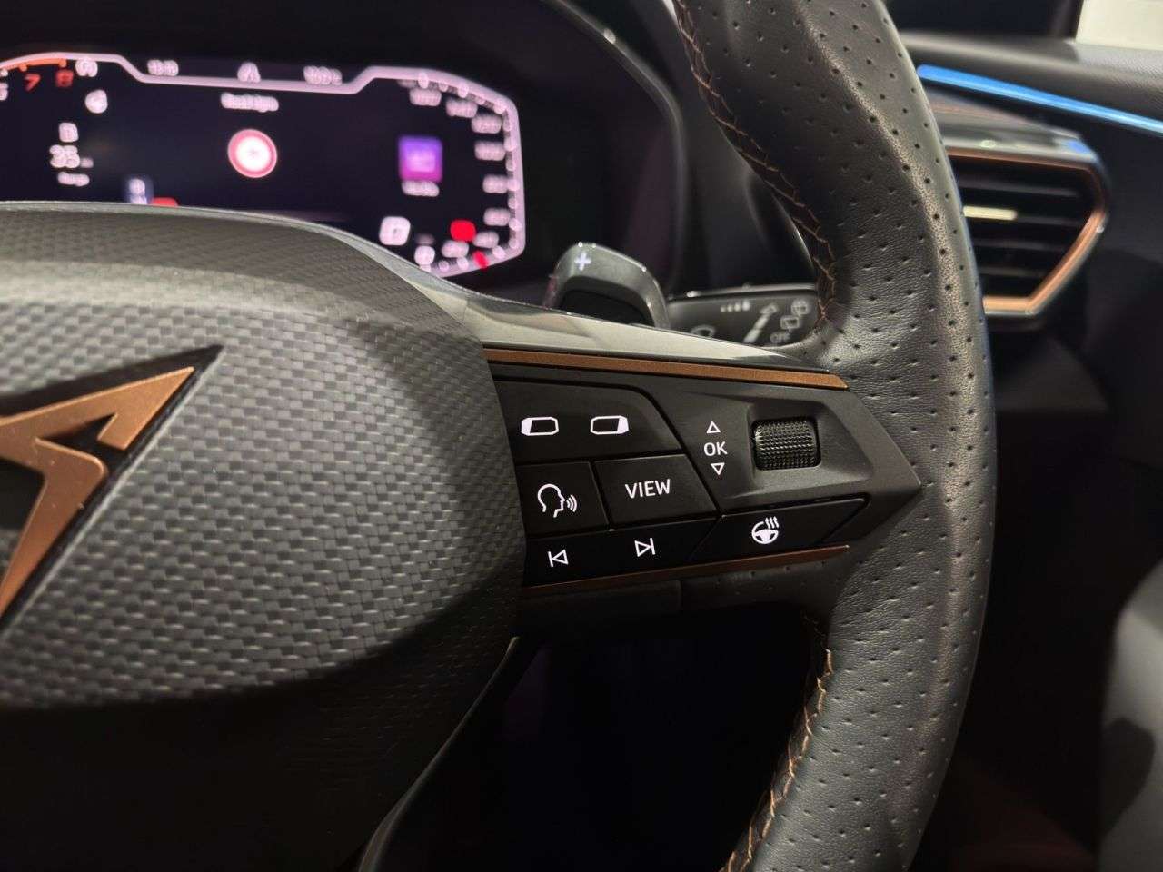 2022 CUPRA FORMENTOR 2022 CUPRA FORMENTOR