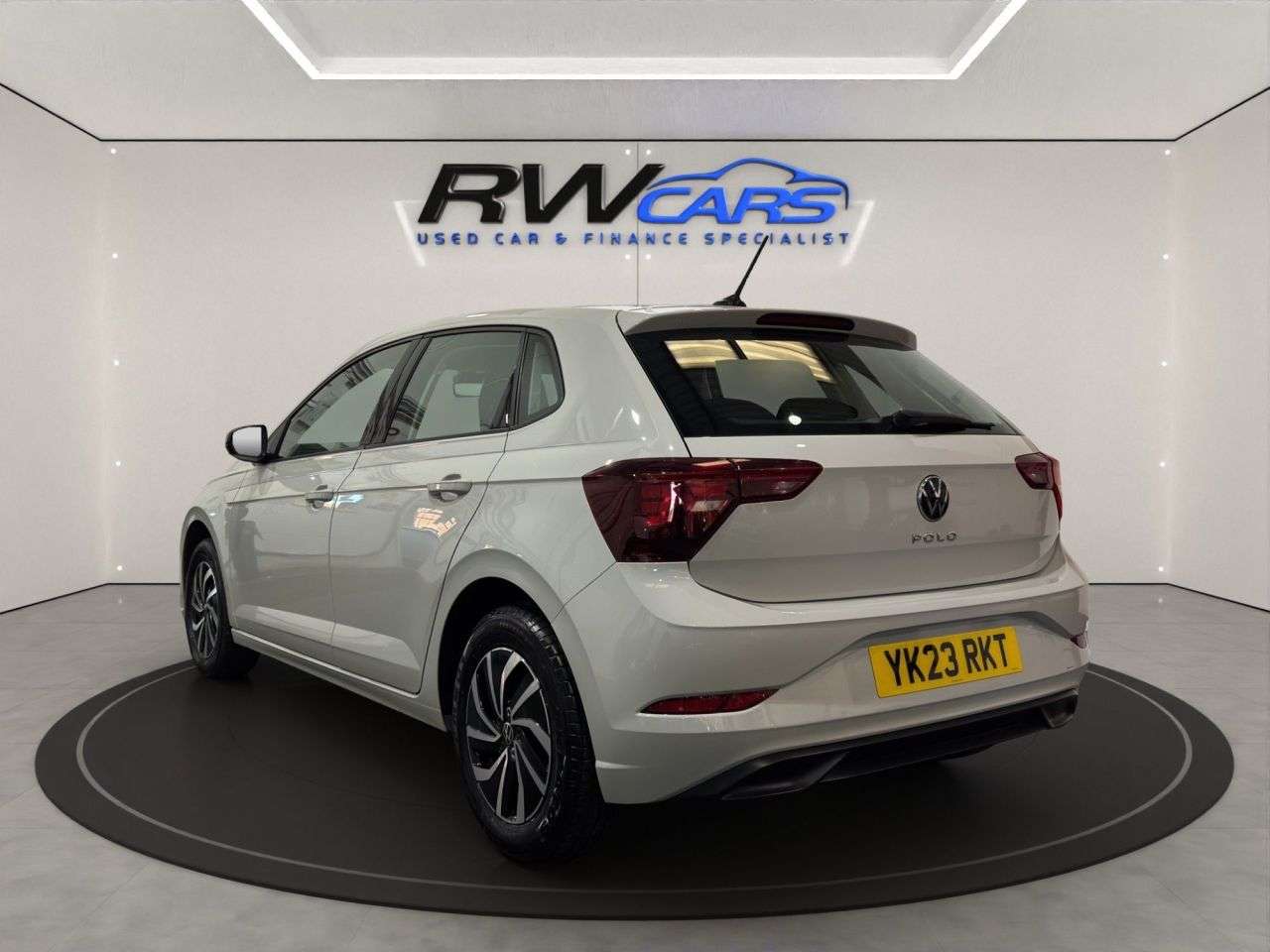 A 2023 VOLKSWAGEN POLO 1.0 EVO Life Hatchback 5dr Petrol Manual Euro 6 (s/s) (80 ps) A 2023 VOLKSWAGEN POLO 1.0 EVO Life Hatchback 5dr Petrol Manual Euro 6 (s/s) (80 ps)