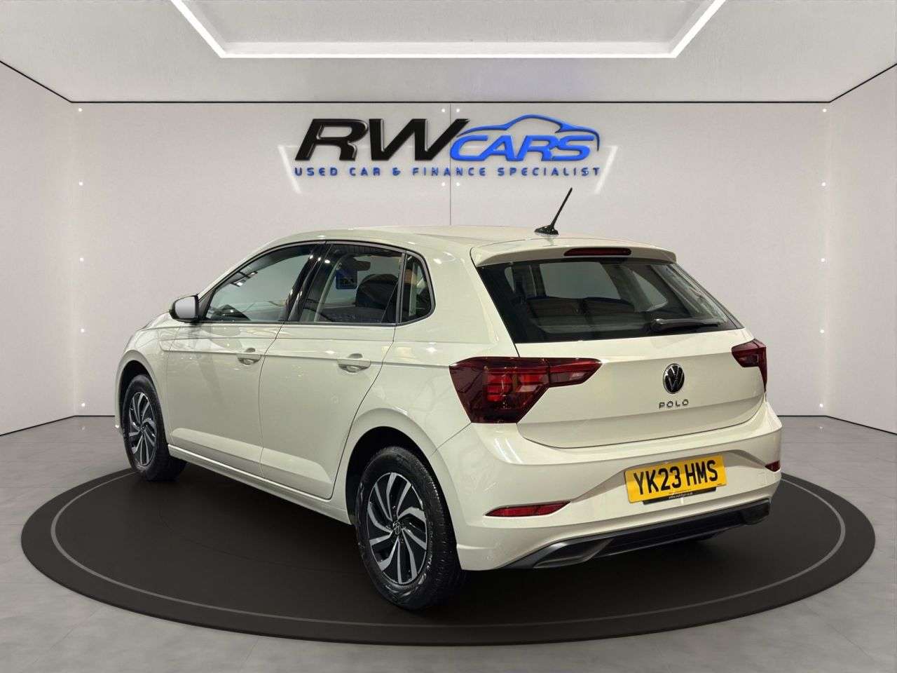 A 2023 VOLKSWAGEN POLO 1.0 EVO Life Hatchback 5dr Petrol Manual Euro 6 (s/s) (80 ps) A 2023 VOLKSWAGEN POLO 1.0 EVO Life Hatchback 5dr Petrol Manual Euro 6 (s/s) (80 ps)