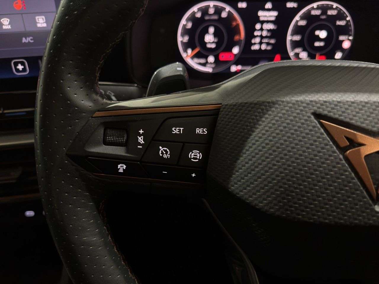 2022 CUPRA FORMENTOR 2022 CUPRA FORMENTOR