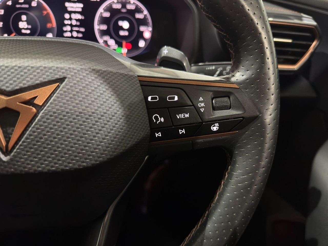 2022 CUPRA FORMENTOR 2022 CUPRA FORMENTOR