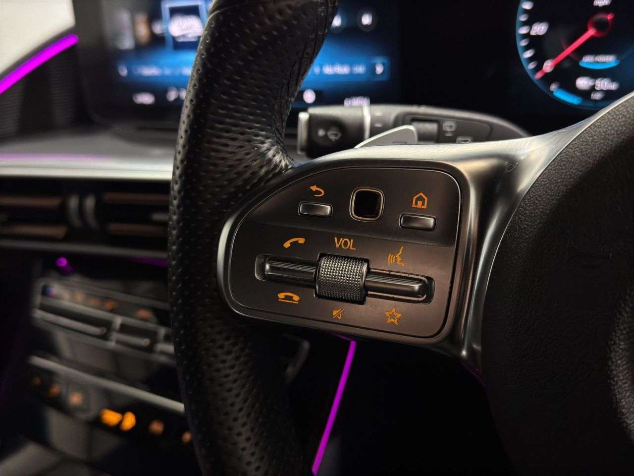 2021 MERCEDES-BENZ EQC 2021 MERCEDES-BENZ EQC