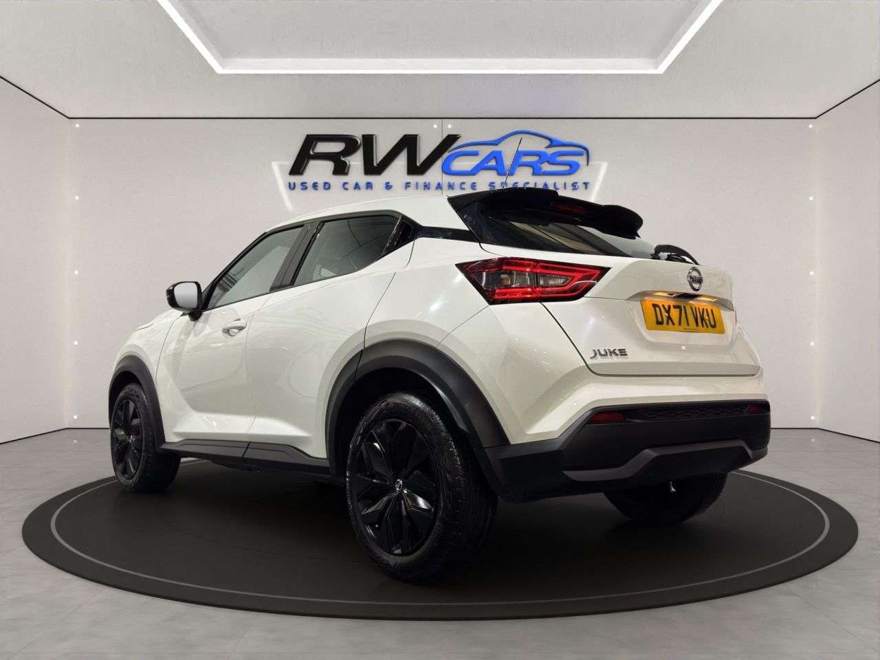 A 2021 NISSAN JUKE 1.0 DIG-T Acenta SUV 5dr Petrol Manual Euro 6 (s/s) (114 ps) A 2021 NISSAN JUKE 1.0 DIG-T Acenta SUV 5dr Petrol Manual Euro 6 (s/s) (114 ps)