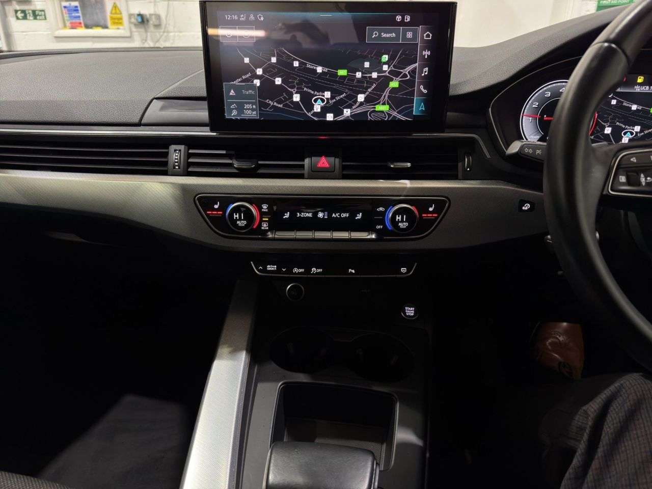 2022 AUDI A4 2022 AUDI A4