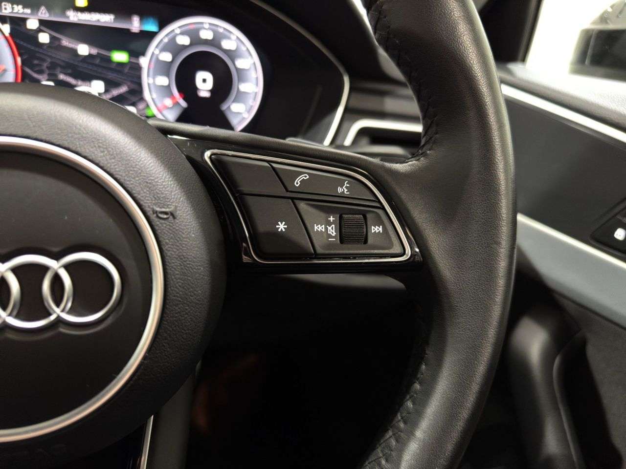 2022 AUDI A4 2022 AUDI A4