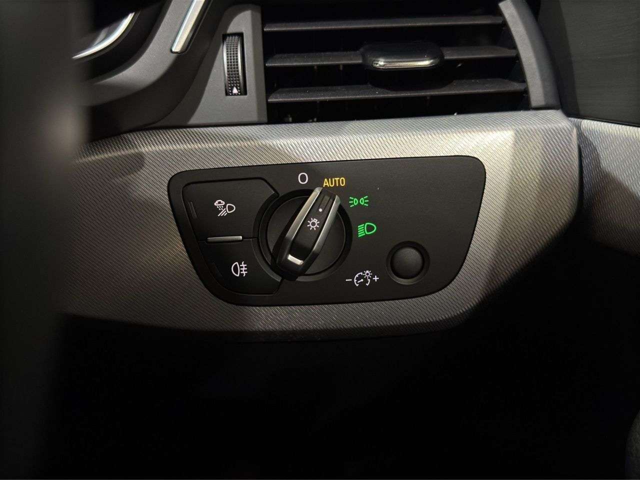 2022 AUDI A4 2022 AUDI A4