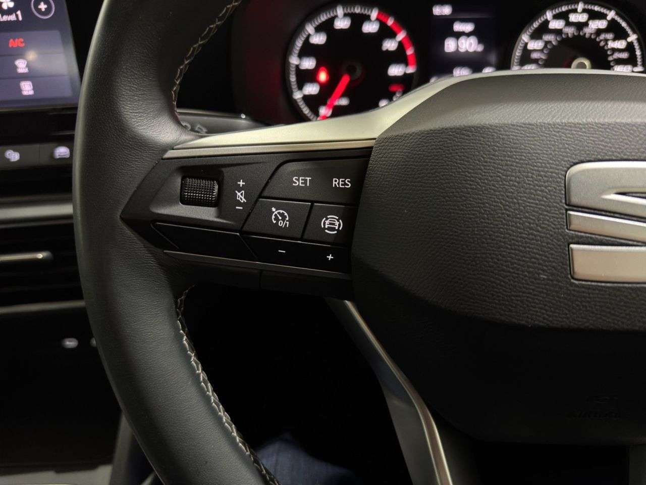 2022 SEAT LEON 2022 SEAT LEON