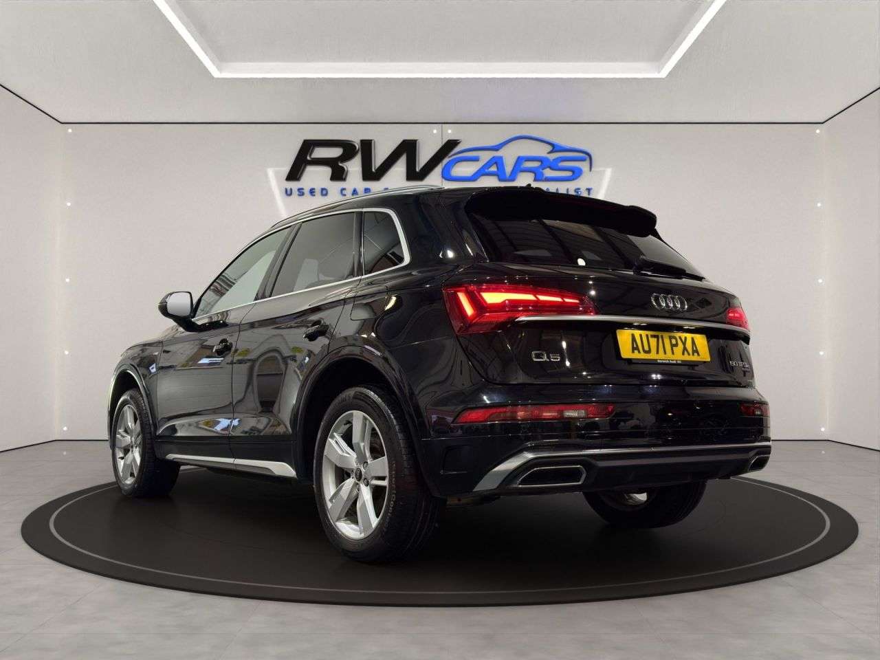 A 2021 AUDI Q5 2.0 TFSIe 50 S line SUV 5dr Petrol Plug-in Hybrid S Tronic quattro Euro 6 ( A 2021 AUDI Q5 2.0 TFSIe 50 S line SUV 5dr Petrol Plug-in Hybrid S Tronic quattro Euro 6 (