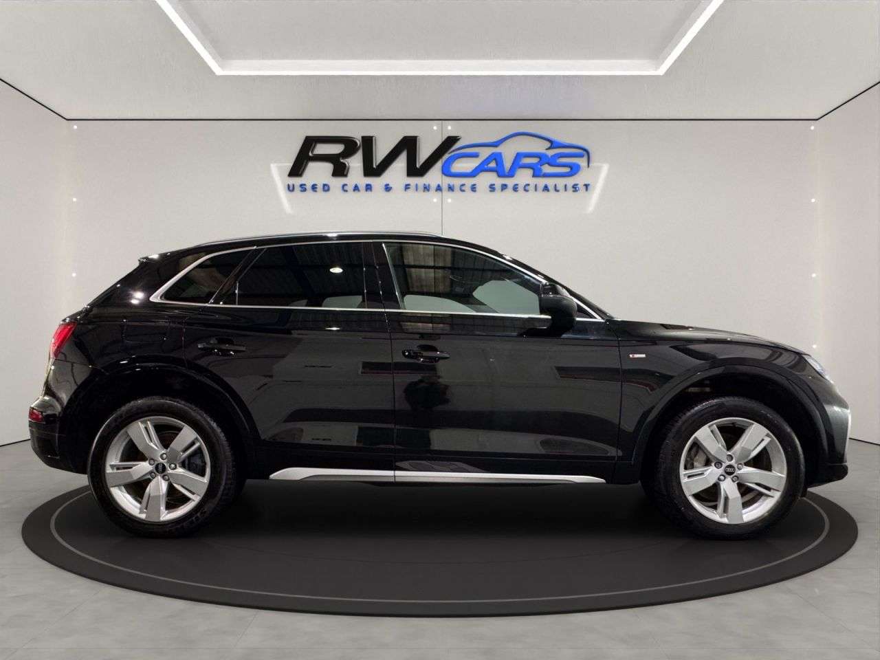 2021 AUDI Q5 2021 AUDI Q5