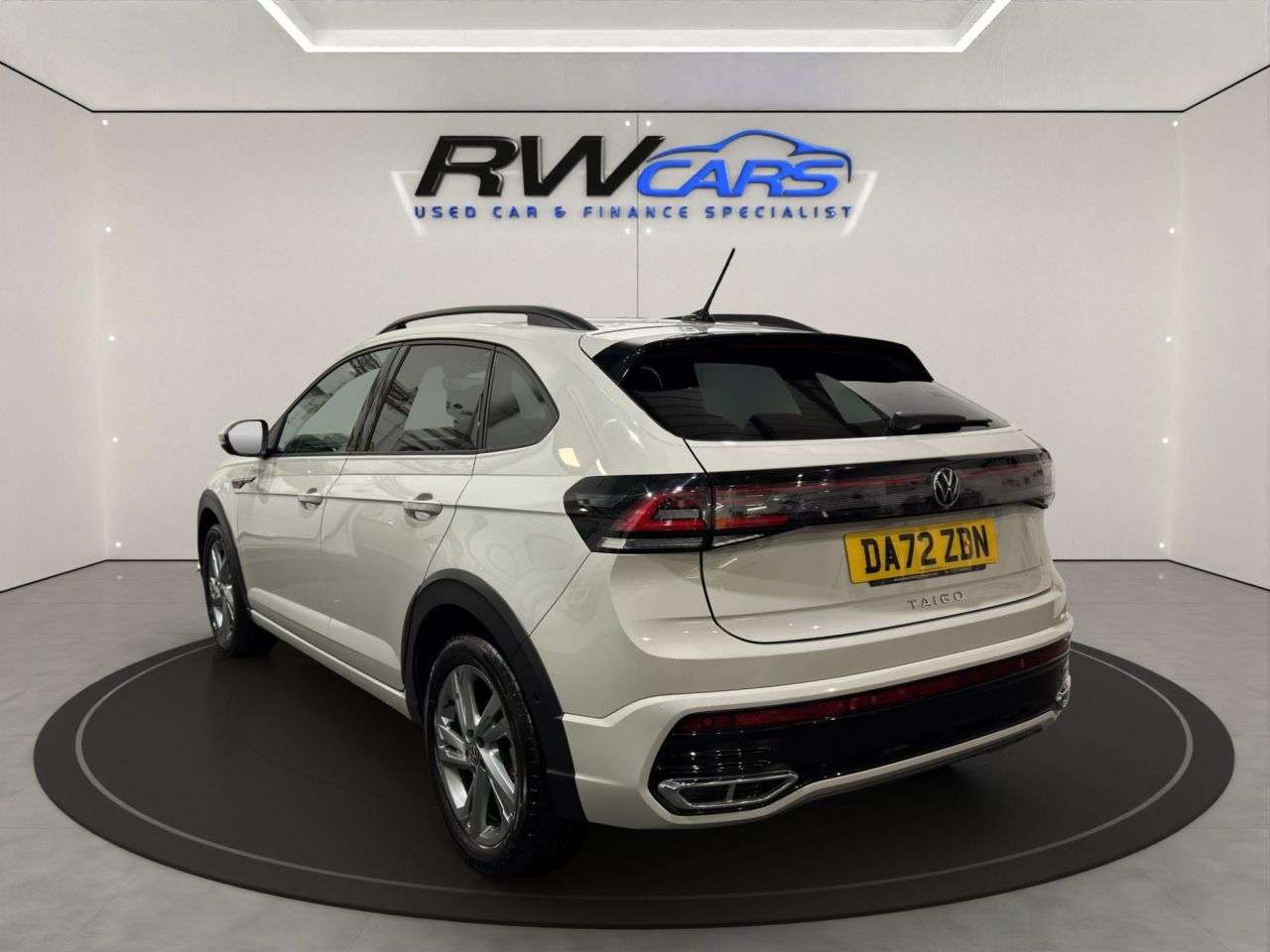 A 2022 VOLKSWAGEN TAIGO 1.0 TSI R-Line SUV 5dr Petrol Manual Euro 6 (s/s) (110 ps) A 2022 VOLKSWAGEN TAIGO 1.0 TSI R-Line SUV 5dr Petrol Manual Euro 6 (s/s) (110 ps)