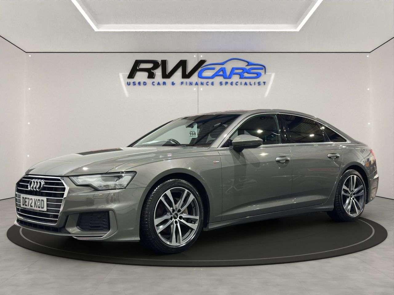 A 2022 AUDI A6 SALOON 2.0 TFSI 40 S line Saloon 4dr Petrol S Tronic Euro 6 (s/s) (204 ps) A 2022 AUDI A6 SALOON 2.0 TFSI 40 S line Saloon 4dr Petrol S Tronic Euro 6 (s/s) (204 ps)