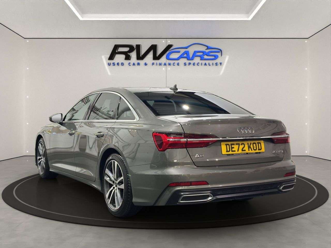 A 2022 AUDI A6 SALOON 2.0 TFSI 40 S line Saloon 4dr Petrol S Tronic Euro 6 (s/s) (204 ps) A 2022 AUDI A6 SALOON 2.0 TFSI 40 S line Saloon 4dr Petrol S Tronic Euro 6 (s/s) (204 ps)