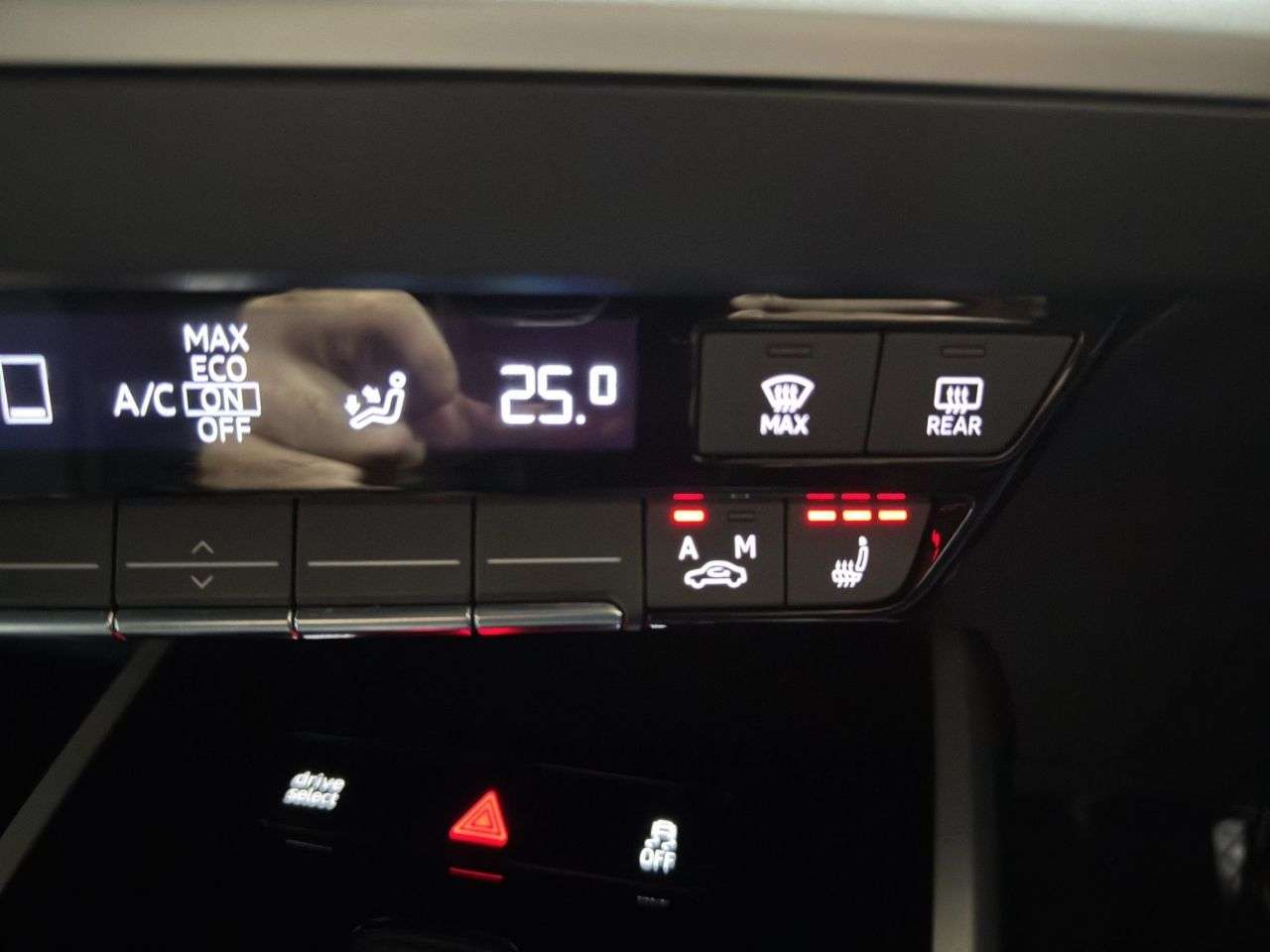 2022 AUDI Q4 E-TRON 2022 AUDI Q4 E-TRON