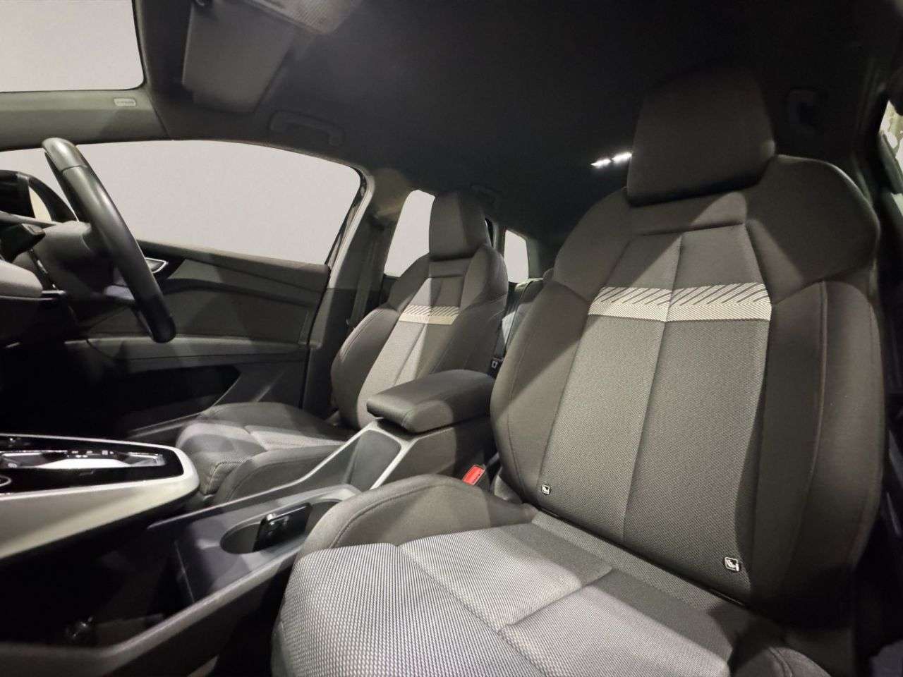 2022 AUDI Q4 E-TRON 2022 AUDI Q4 E-TRON