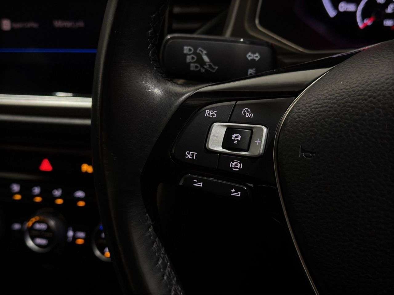 2020 VOLKSWAGEN T-ROC 2020 VOLKSWAGEN T-ROC