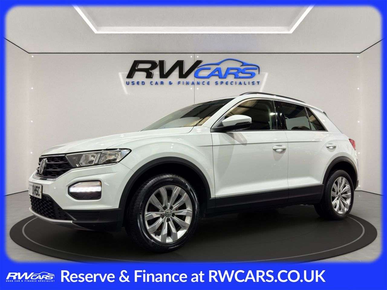 A 2020 VOLKSWAGEN T-ROC 1.0 TSI SE SUV 5dr Petrol Manual Euro 6 (s/s) (110 ps) A 2020 VOLKSWAGEN T-ROC 1.0 TSI SE SUV 5dr Petrol Manual Euro 6 (s/s) (110 ps)