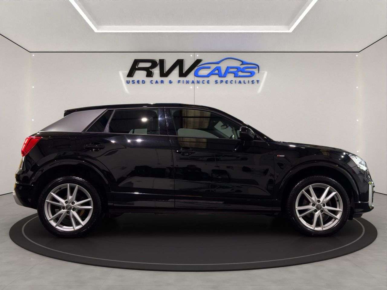 2020 AUDI Q2 2020 AUDI Q2