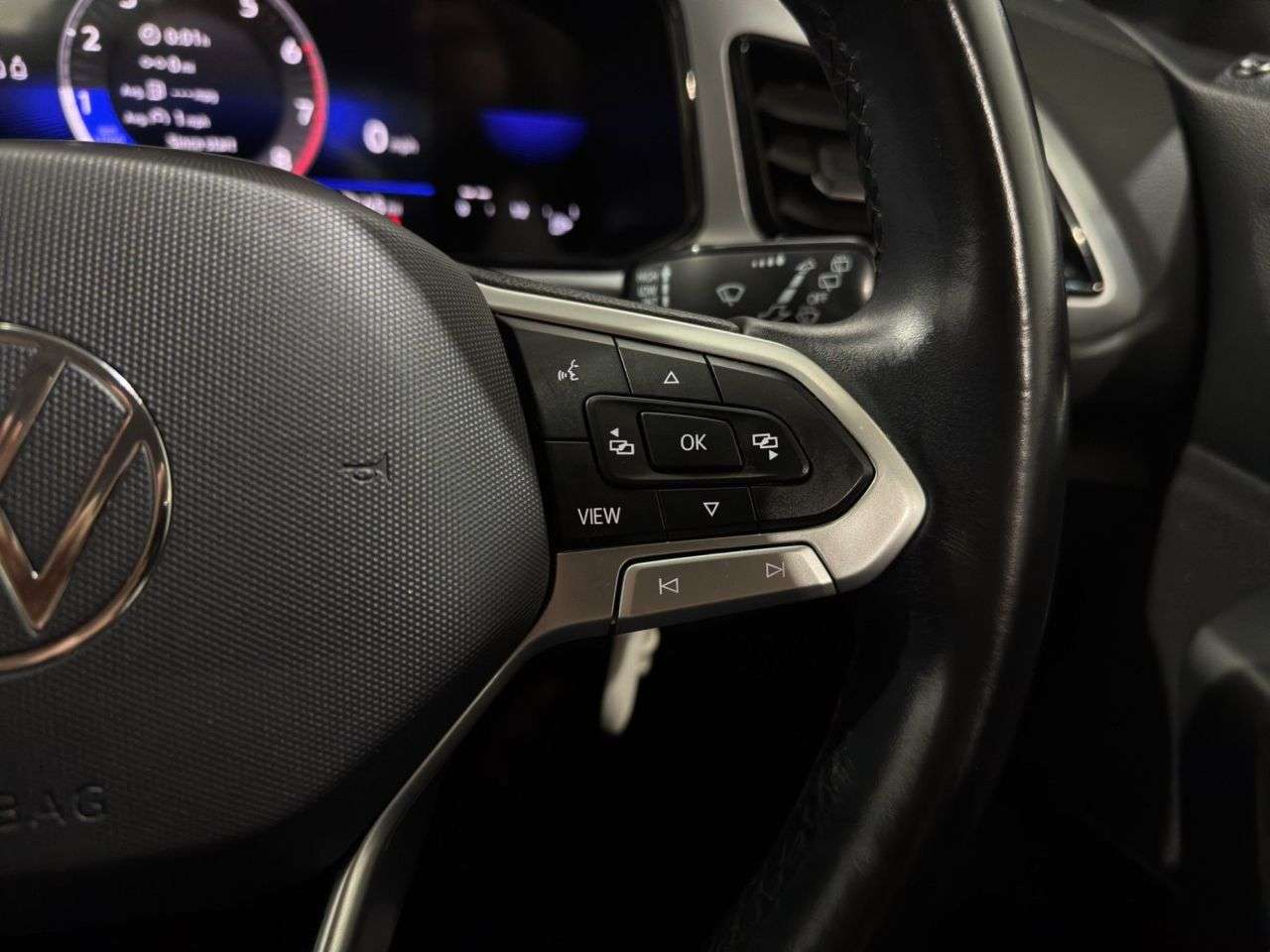 2022 VOLKSWAGEN T-ROC 2022 VOLKSWAGEN T-ROC